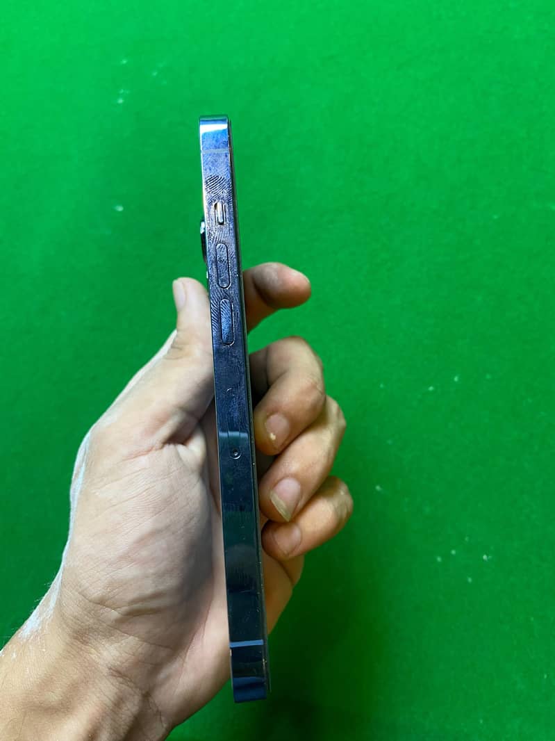 Apple iPhone 13 Pro 7