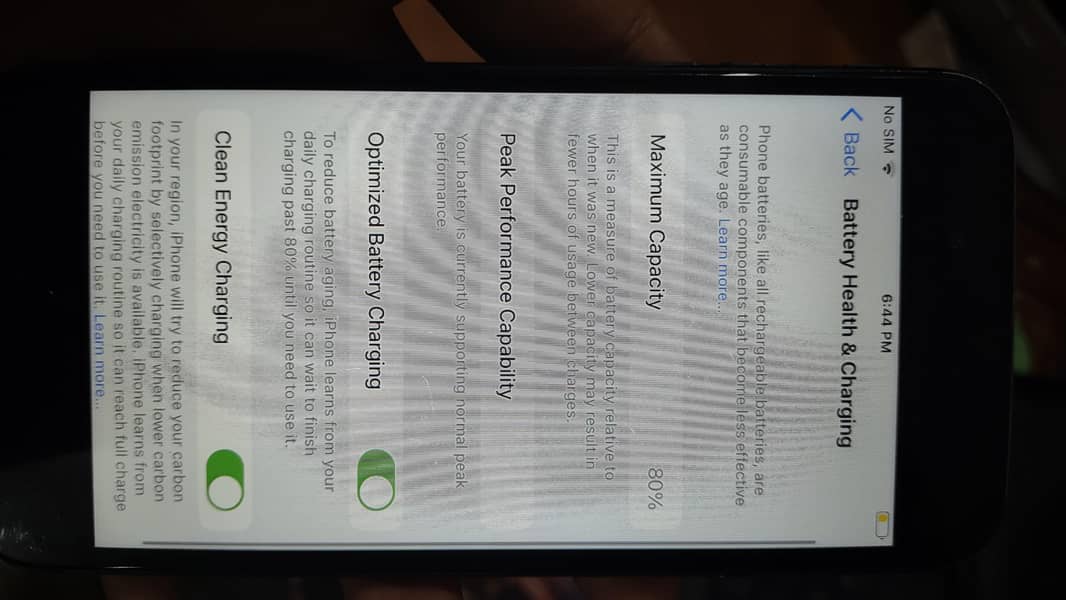 Apple iPhone 8 0