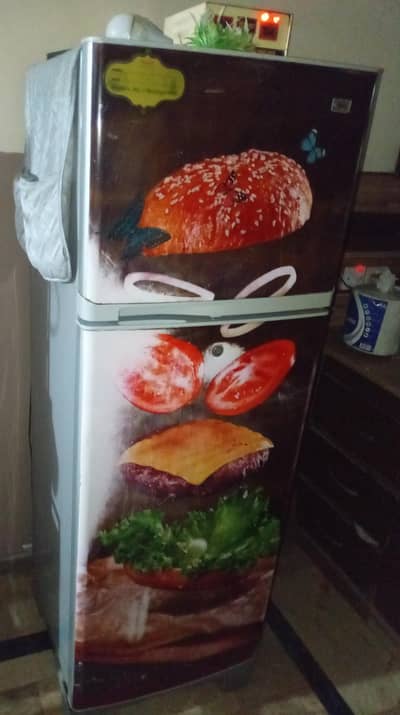 Haier Fridge Model: HRF-355