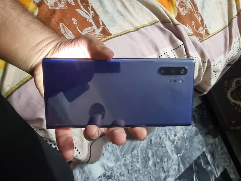 Samsung Mobile Note 10 Plus 2