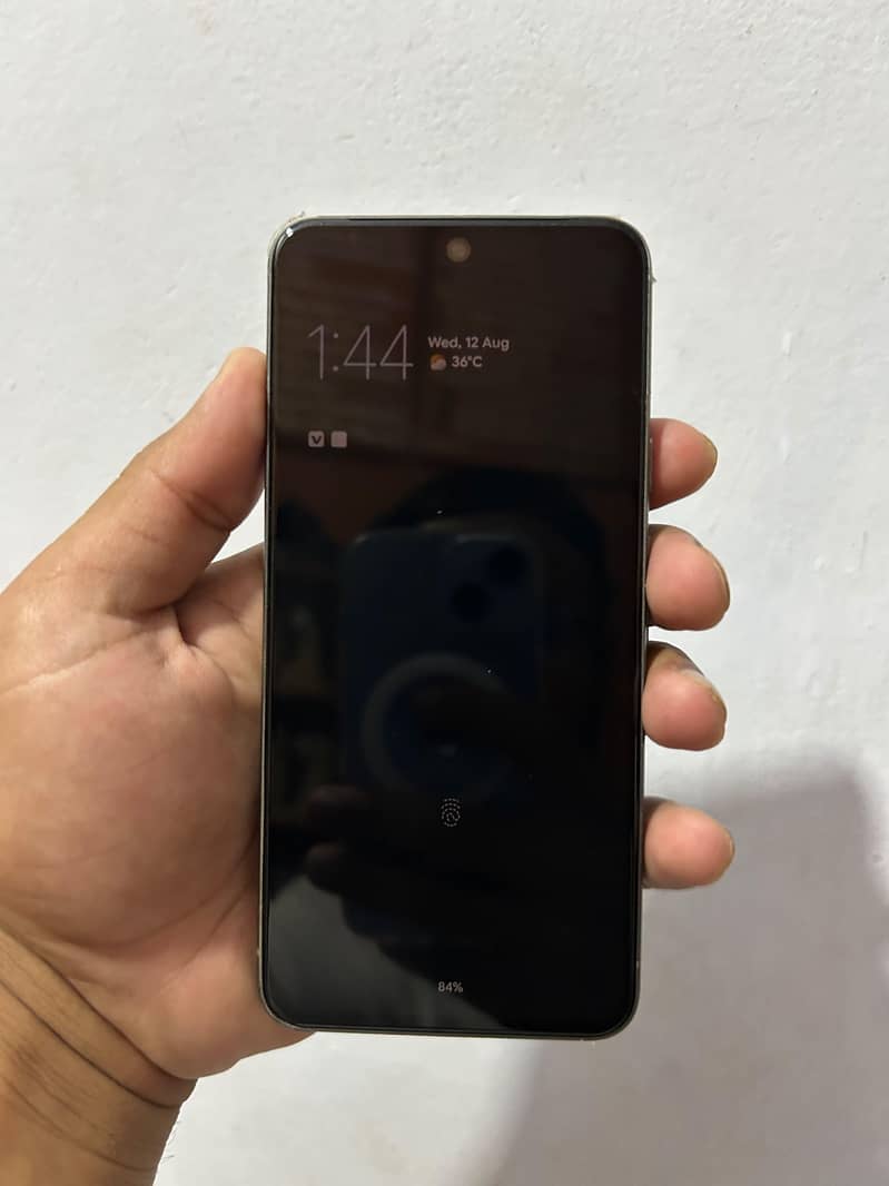 Google Pixel 8 1
