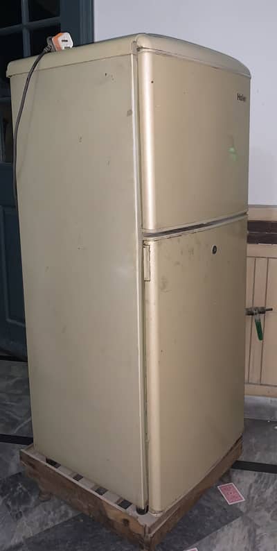 Haier(HRF-155) 140L 40kg