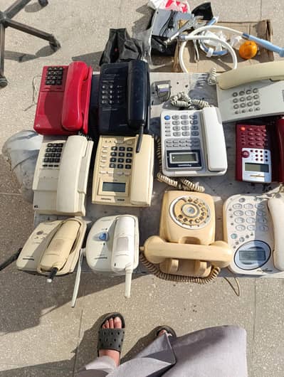 used landline telephone sets and cordless phone sets
