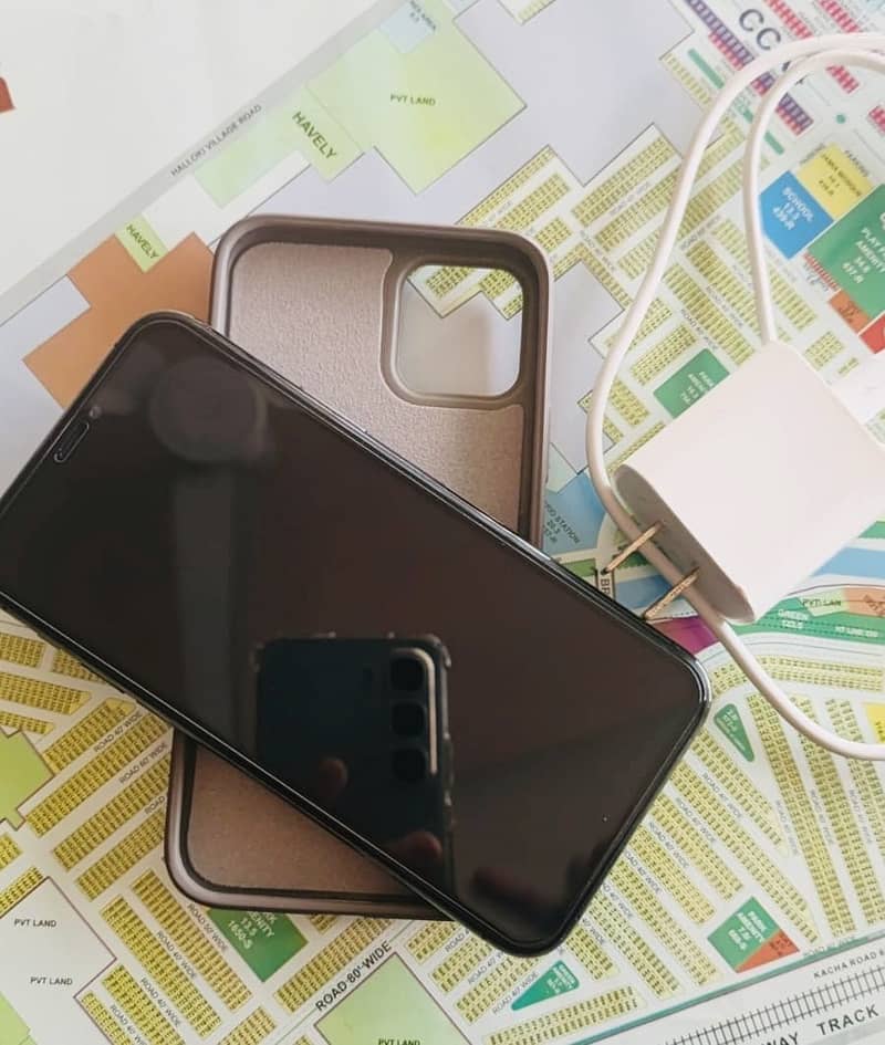 Apple iPhone 11 Pro 1
