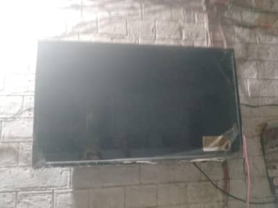 dabao ana ki waja sa screen issue ha Jo bhai sai karw sakta ho rabta k