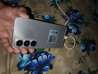 Infinix Hot 6