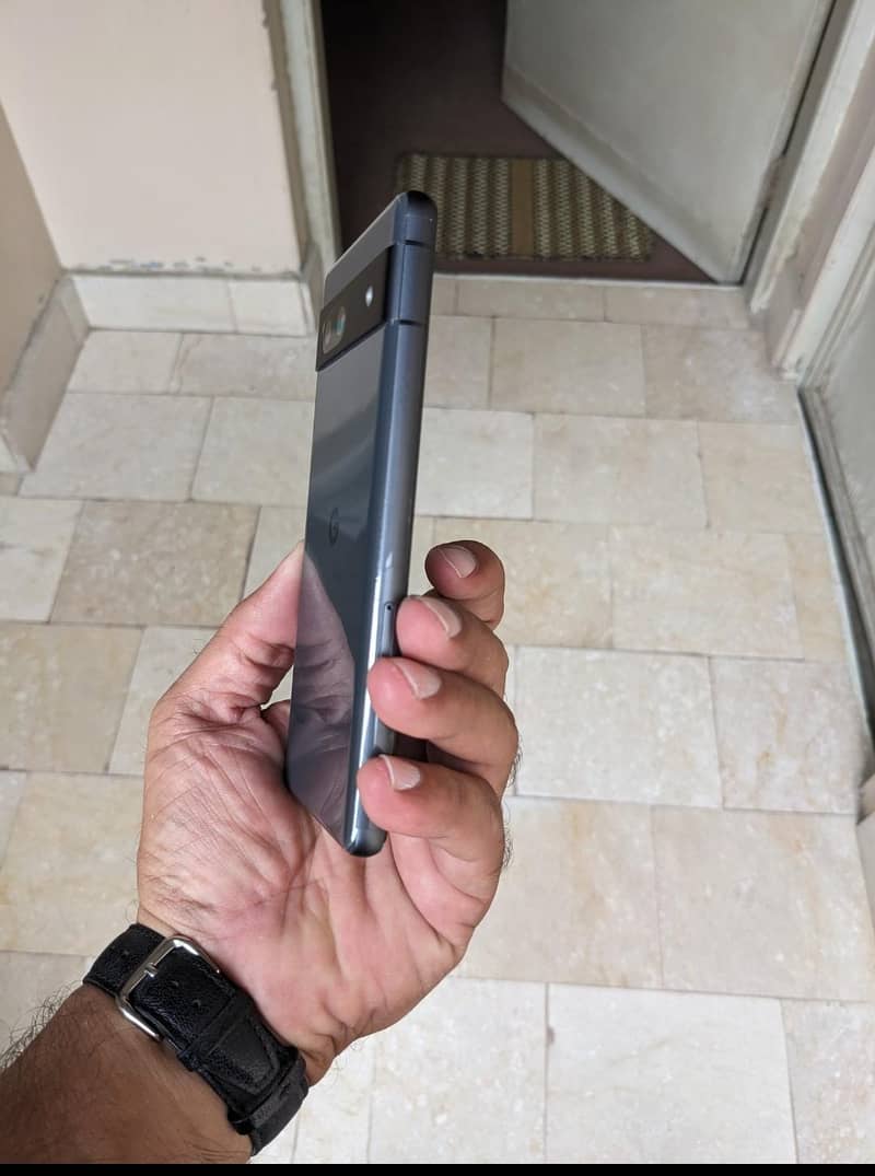Google Pixel 7a 3