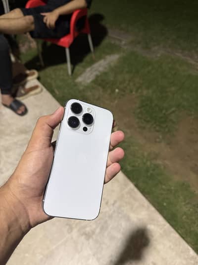 Apple iPhone 14 Pro