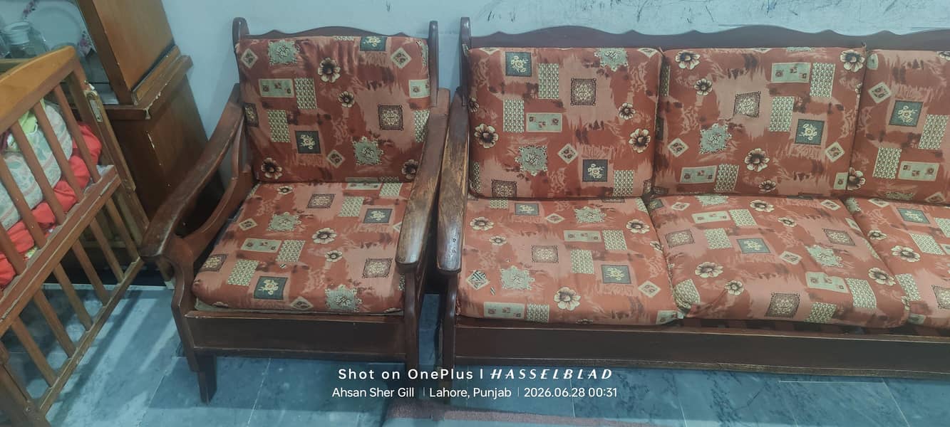 5 sitter sofa 1