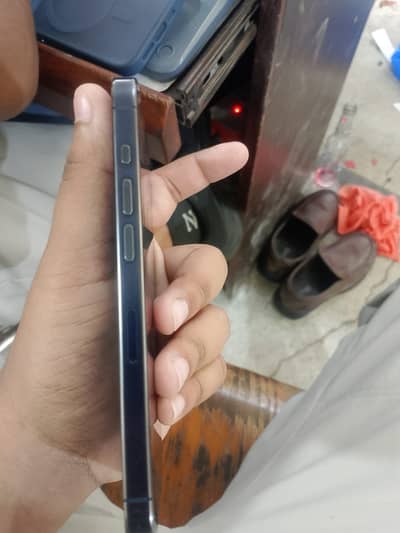 Apple iPhone 15 Pro