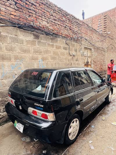 Suzuki cultus 2015