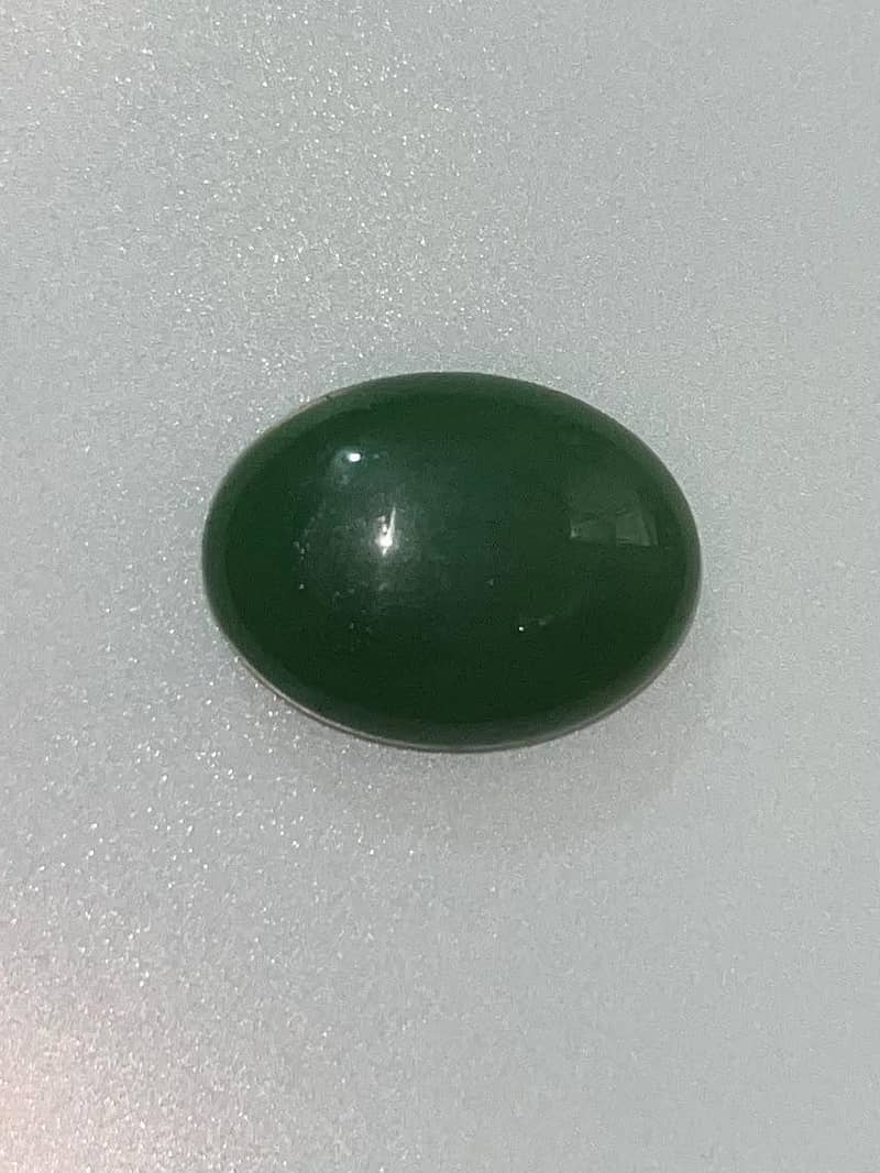 jade stone 0