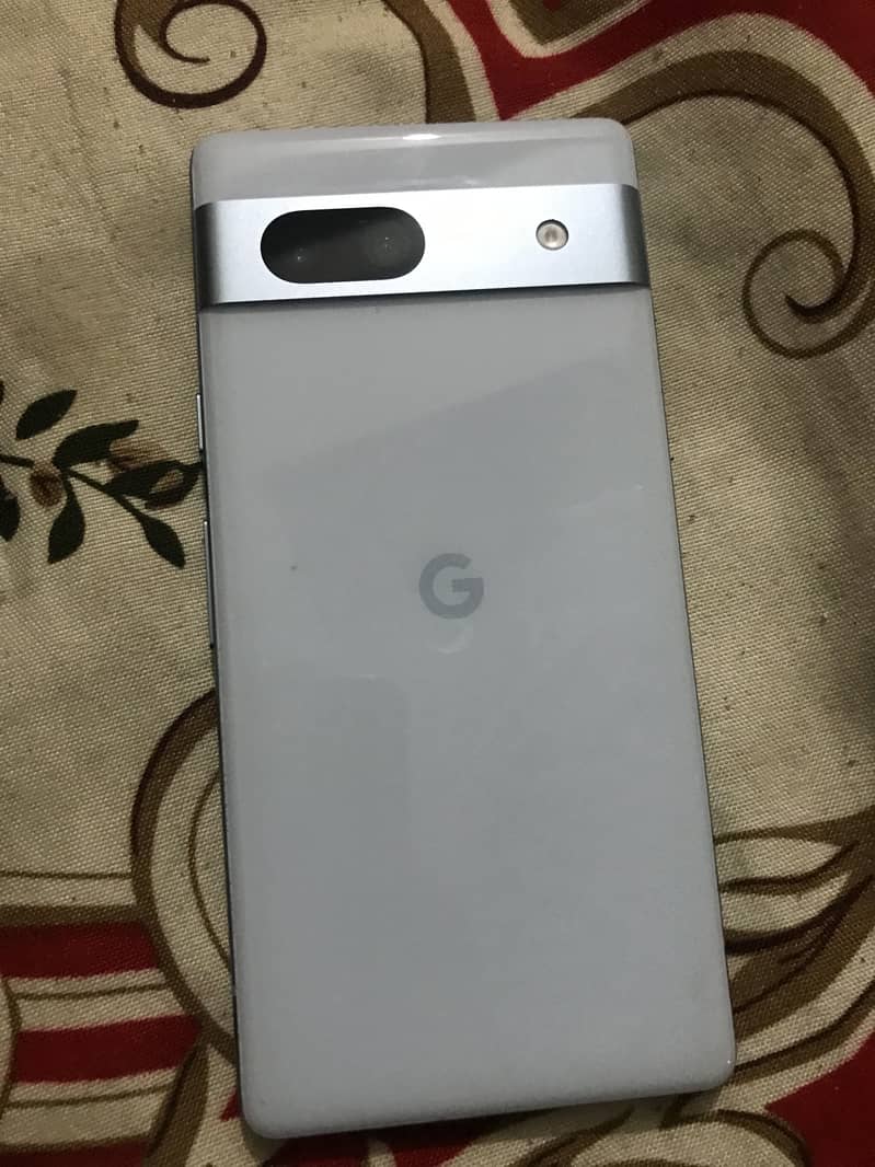 Google Pixel 7a 1