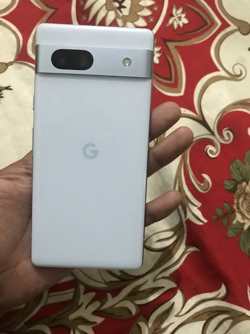 Google Pixel 7a 2