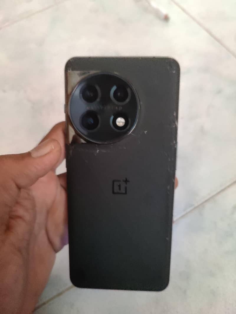 One Plus 11 0
