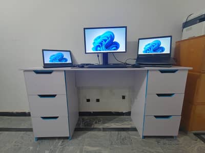 Computer Table