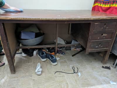 Office table for sale