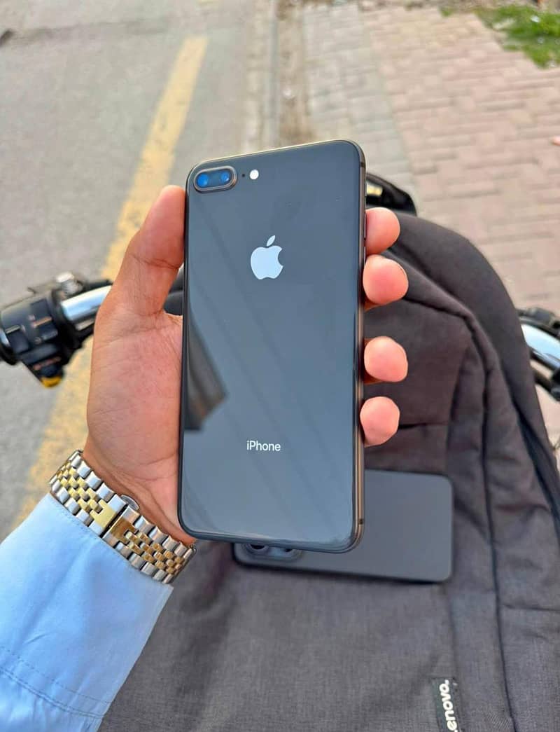 Iphone 8 Plus 1