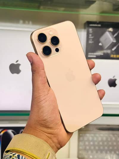 i Phone 8plus, 11,12,13,14,15 pro max on instalment Whatsap 3224144692