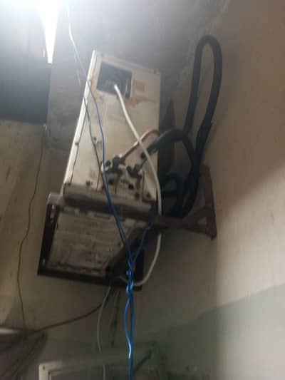 urjnt for sale