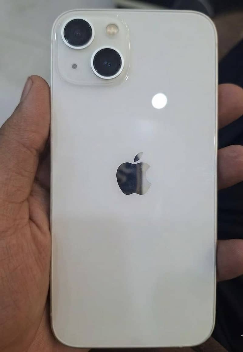 Apple iPhone 13 0