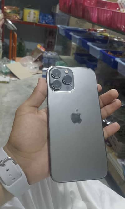 13pm jv sim locked  256gb 97 battery waterproof