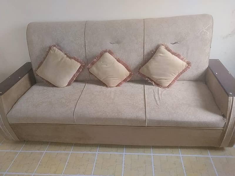 5 seator sofa 1