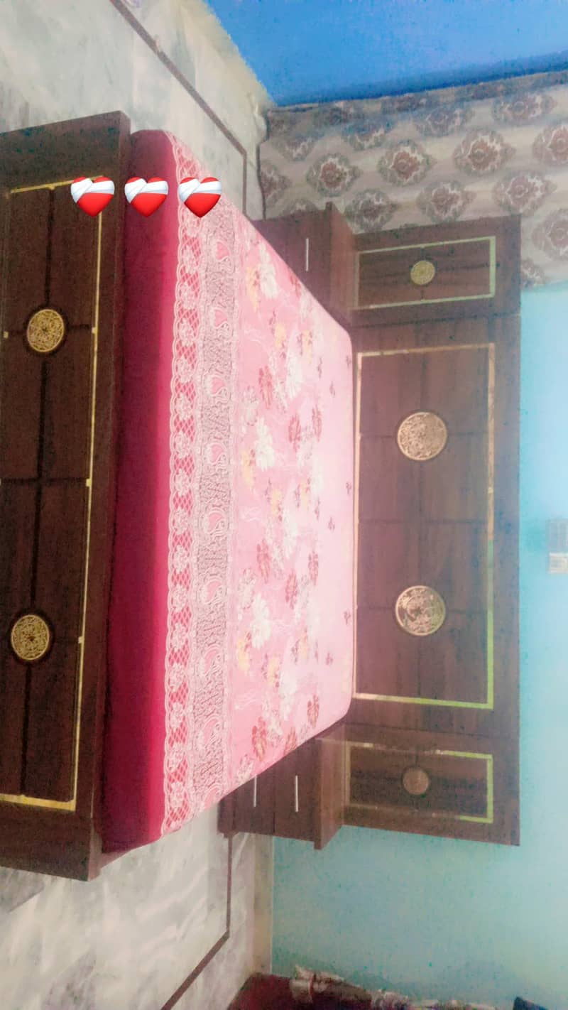 Full size Bed 1