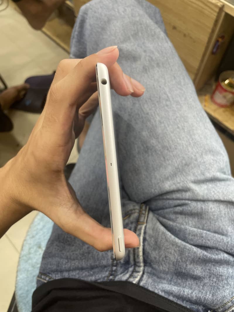 Ipad mini 1 6