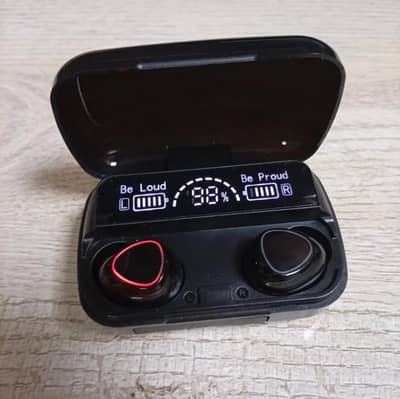 brand New earbuds for sale in good condition