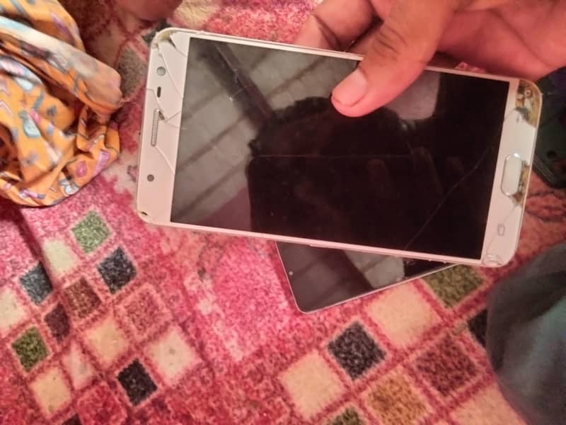 Itel Vision 3 10