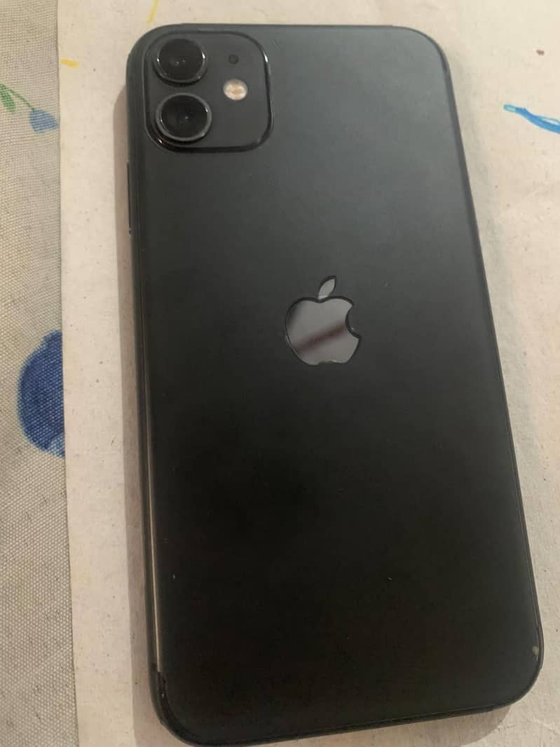 Apple iPhone 11 3