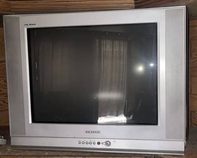Samsung Plano 29 Inch CRT TV Silver - Working Condition