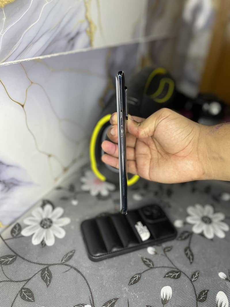 One Plus 8 Pro 9