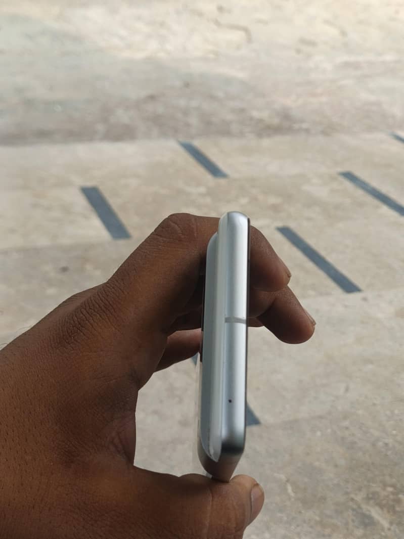Google Pixel 7 2