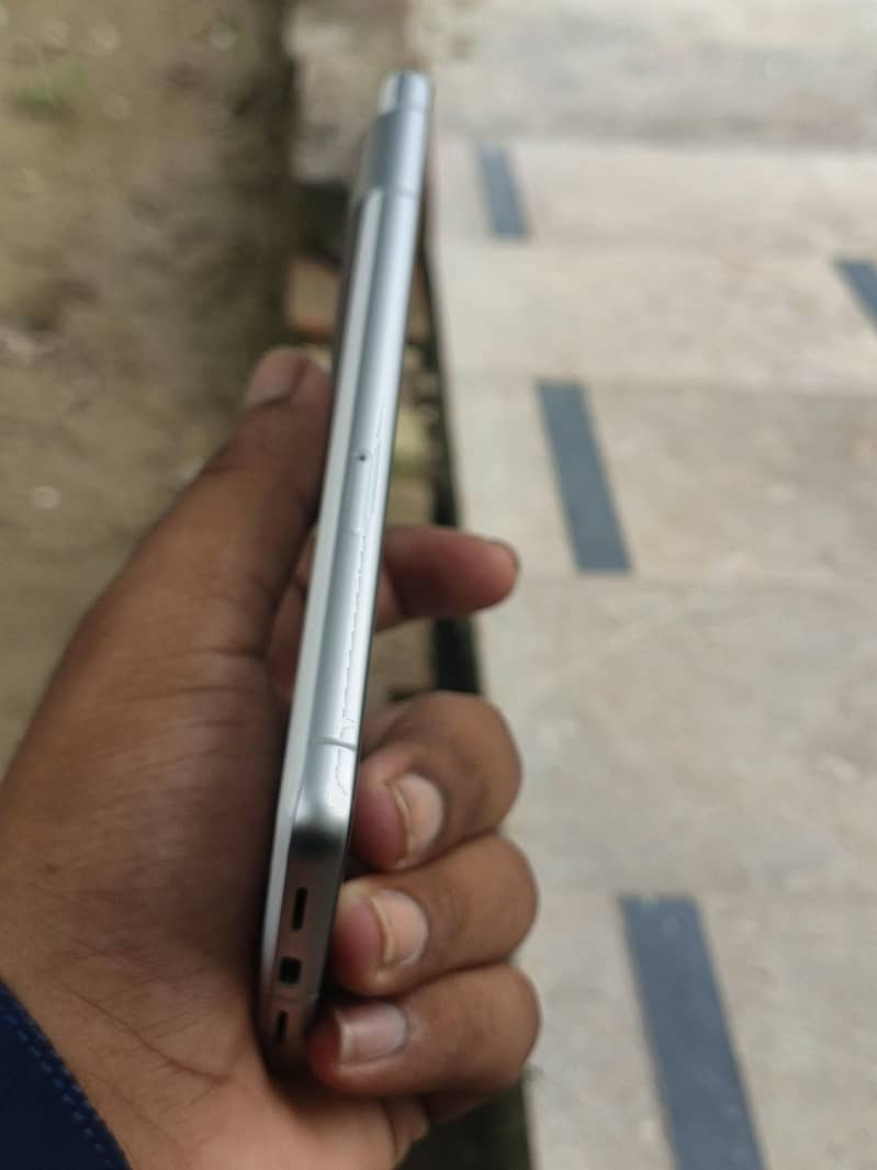 Google Pixel 7 3