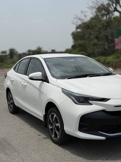 Toyota Yaris gli CVT 1.3 special edition