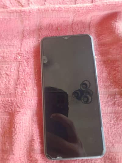 Vivo Y21