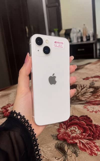 Apple iPhone 14