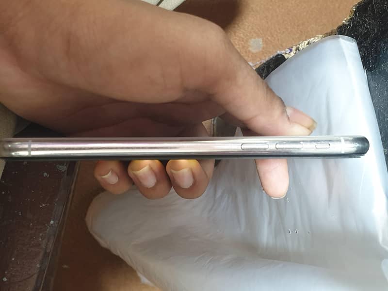 Apple iPhone X 1