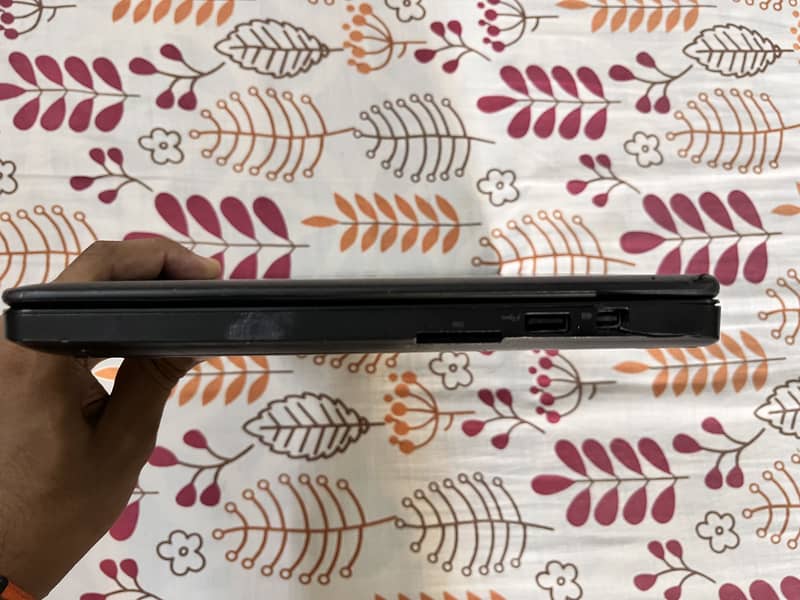 Dell Latitude E5250 1