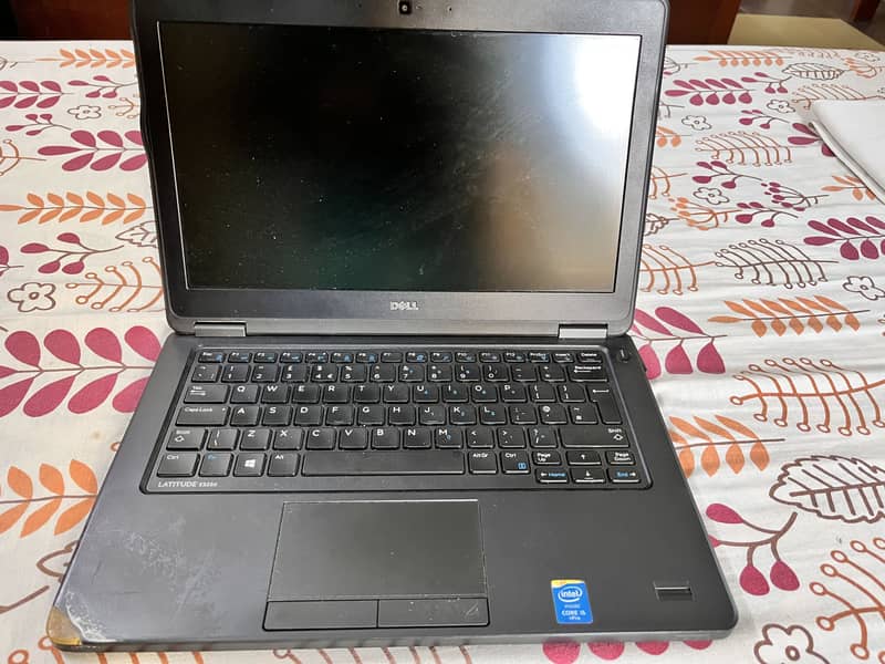 Dell Latitude E5250 8