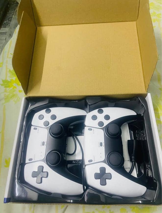 Gaming 2.4 wirless controller 0