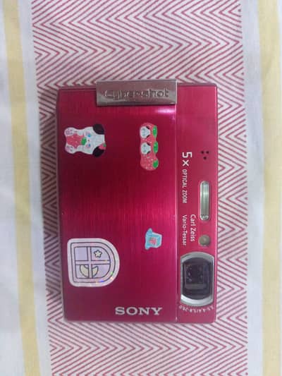 Digital camera