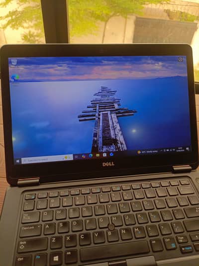 Dell Latitude E7450 Core i7 | 16GB  | 238GB SSD | Negotiable Price