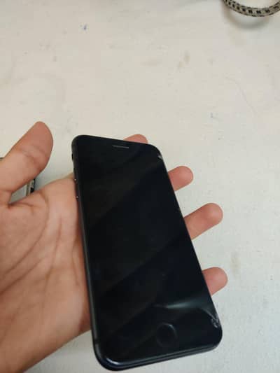 Apple iPhone 8