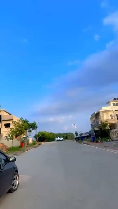 10 Marla Plot For Sale In Street 16C Sector C2 Bahria Enclave Islamabad