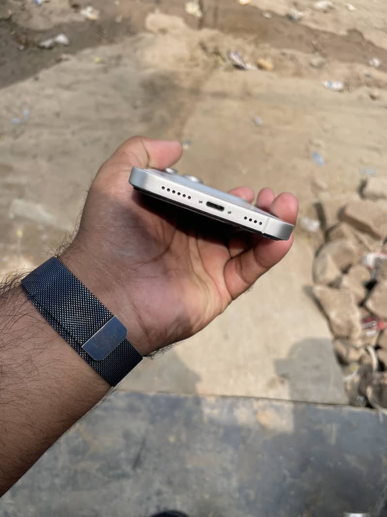 Apple iPhone 11 5