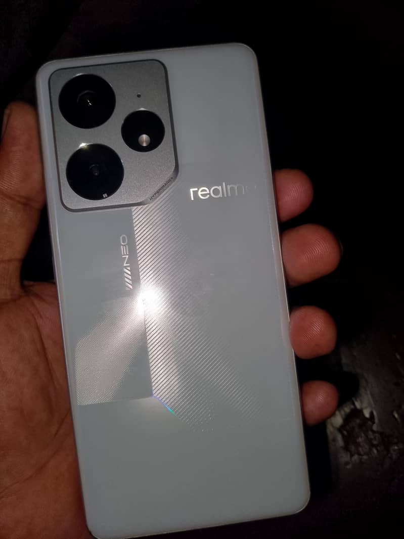 Realme Neo7 1