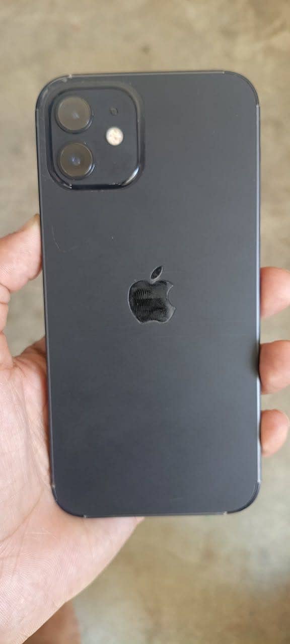 Apple iPhone 12 0